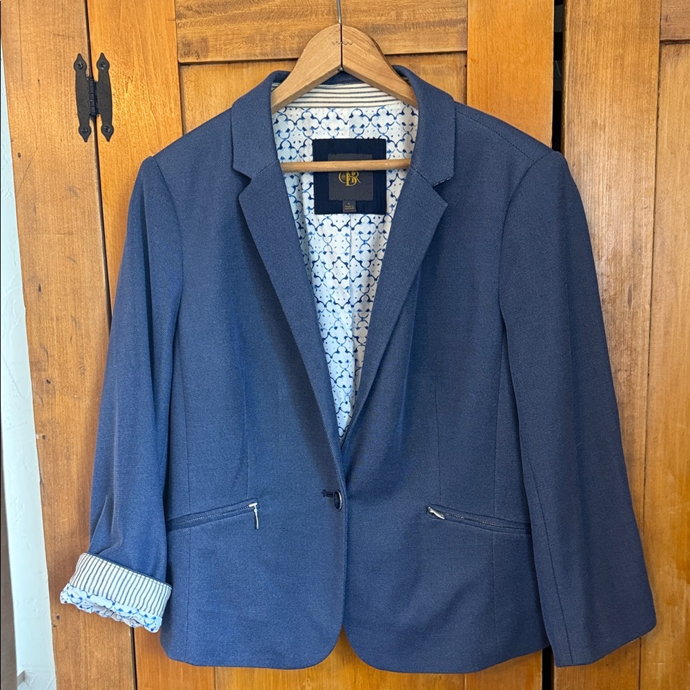 Vintage Outback Red Navy Blazer with Patterned Lining
